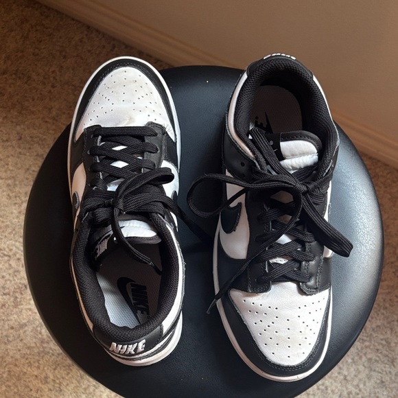 Nike  Black and White Panda Dunks - Picture 4 of 4